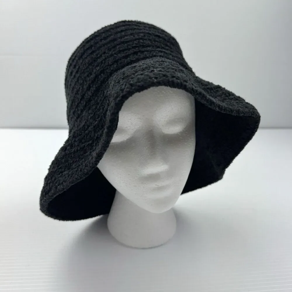 Vintage Betmar New York Black Bucket Hat Winter Warm Soft Textured Acrylic Blend